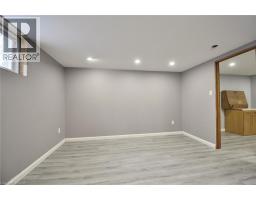 121 N CHALMERS Street N - 14