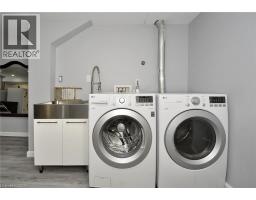 121 N CHALMERS Street N - 16