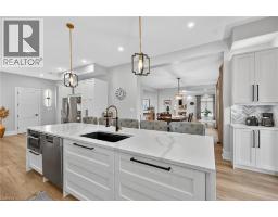 397 CAITHNESS Street E - 11