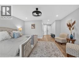 397 CAITHNESS Street E - 21