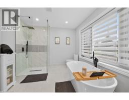 397 CAITHNESS Street E - 23