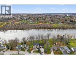 397 CAITHNESS Street E - 50