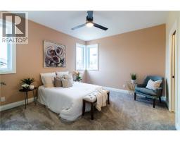 89 DUCHESS Drive - 14