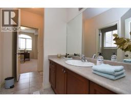 321 BRAITHWAITE Avenue - 38