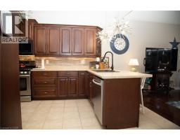 6 DRIFTWOOD Drive - 18