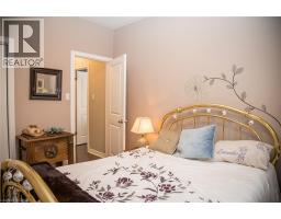 6 DRIFTWOOD Drive - 30