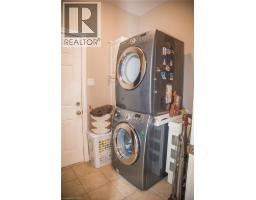 6 DRIFTWOOD Drive - 33