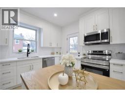 805 WILLIAM Street - 11