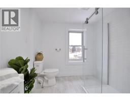 805 WILLIAM Street - 16