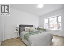 805 WILLIAM Street - 17