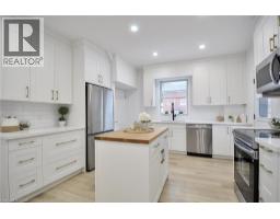 805 WILLIAM Street - 4