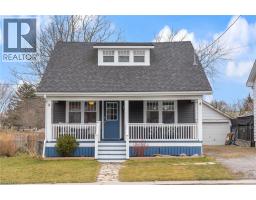 108 NELSON Street E - 1