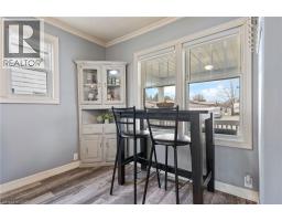 108 NELSON Street E - 13