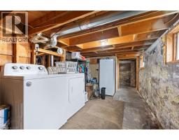 108 NELSON Street E - 18