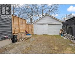 108 NELSON Street E - 28