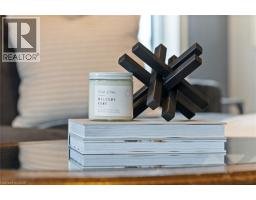 108 NELSON Street E - 8