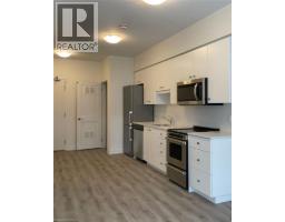 110 FERGUS Avenue UnitNo. 301 - 8