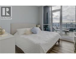 60 CHARLES Street W UnitNo. 2908 - 22