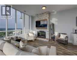 60 CHARLES Street W UnitNo. 2908 - 7