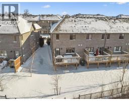 523 HOLLYBROOK Crescent UnitNo. 30 - 30