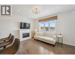 523 HOLLYBROOK Crescent UnitNo. 30 - 9