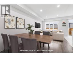 54 OAKTREE Drive - 12