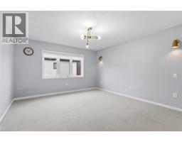 54 OAKTREE Drive - 20