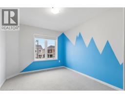 54 OAKTREE Drive - 24