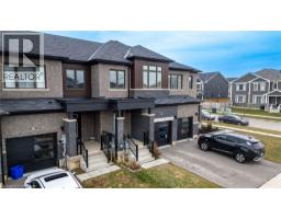 54 OAKTREE Drive - 42