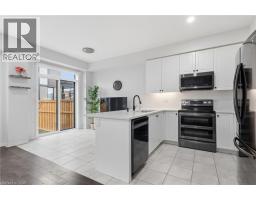 54 OAKTREE Drive - 6