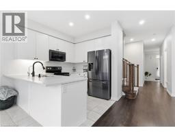 54 OAKTREE Drive - 7