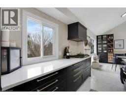 49 WYANDOTTE Court - 13