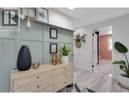 49 WYANDOTTE Court - 21