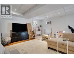 49 WYANDOTTE Court - 33