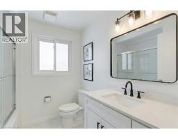 52 MONTEAGLE Crescent - 18