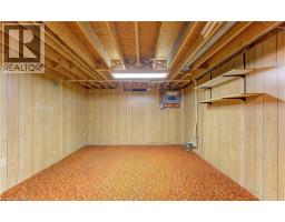 52 MONTEAGLE Crescent - 19