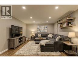 52 MONTEAGLE Crescent - 20