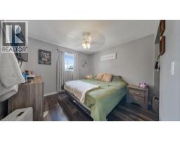 45 WILLOW Drive - 14