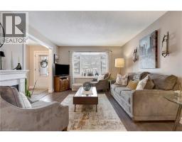 43 SUMMERHILL Crescent - 11