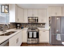 43 SUMMERHILL Crescent - 21