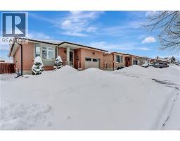 43 SUMMERHILL Crescent - 3