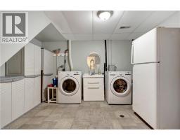 43 SUMMERHILL Crescent - 37