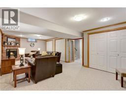 43 SUMMERHILL Crescent - 40