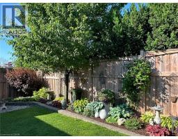 43 SUMMERHILL Crescent - 50