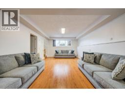 271 COLLEGE Street W - 22