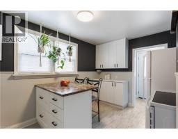 50 COLUMBIA Street W - 15