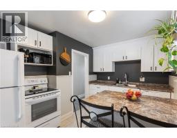 50 COLUMBIA Street W - 18