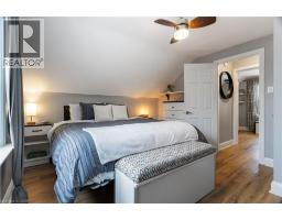 50 COLUMBIA Street W - 31