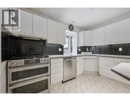 123 LORRAINE Avenue - 21