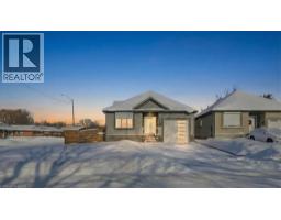 404 MONTROSE Street N - 2